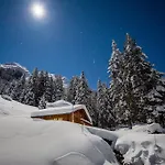 Alpenlodge Σαλέ *